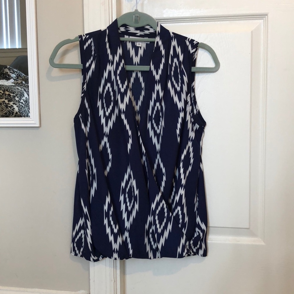 Aztec print tank top size XS